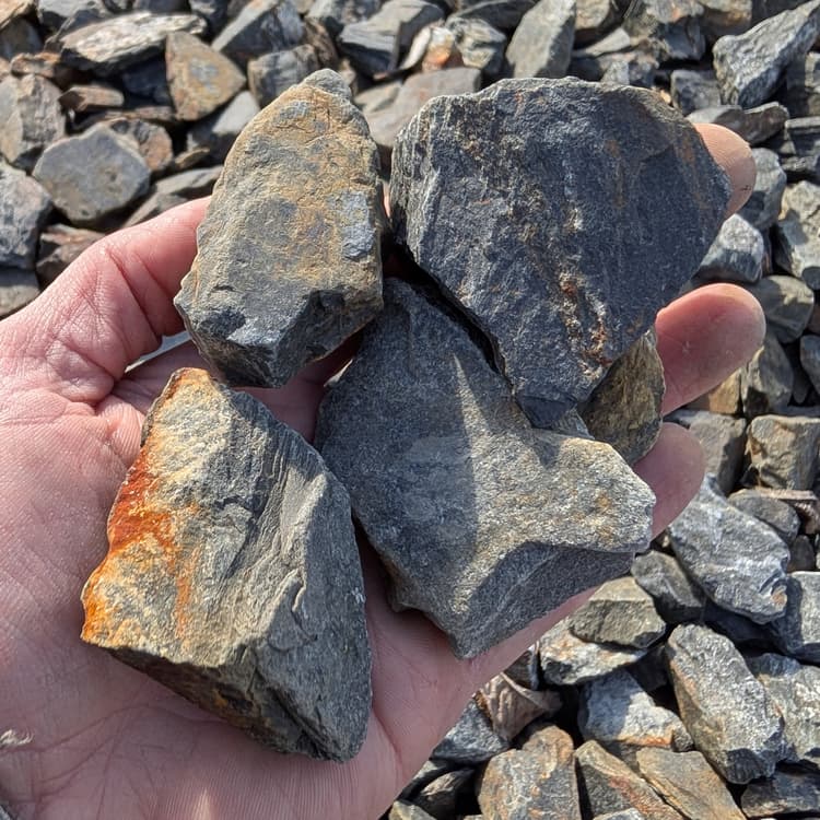 Striker Landscape Rock 2½" — Up close