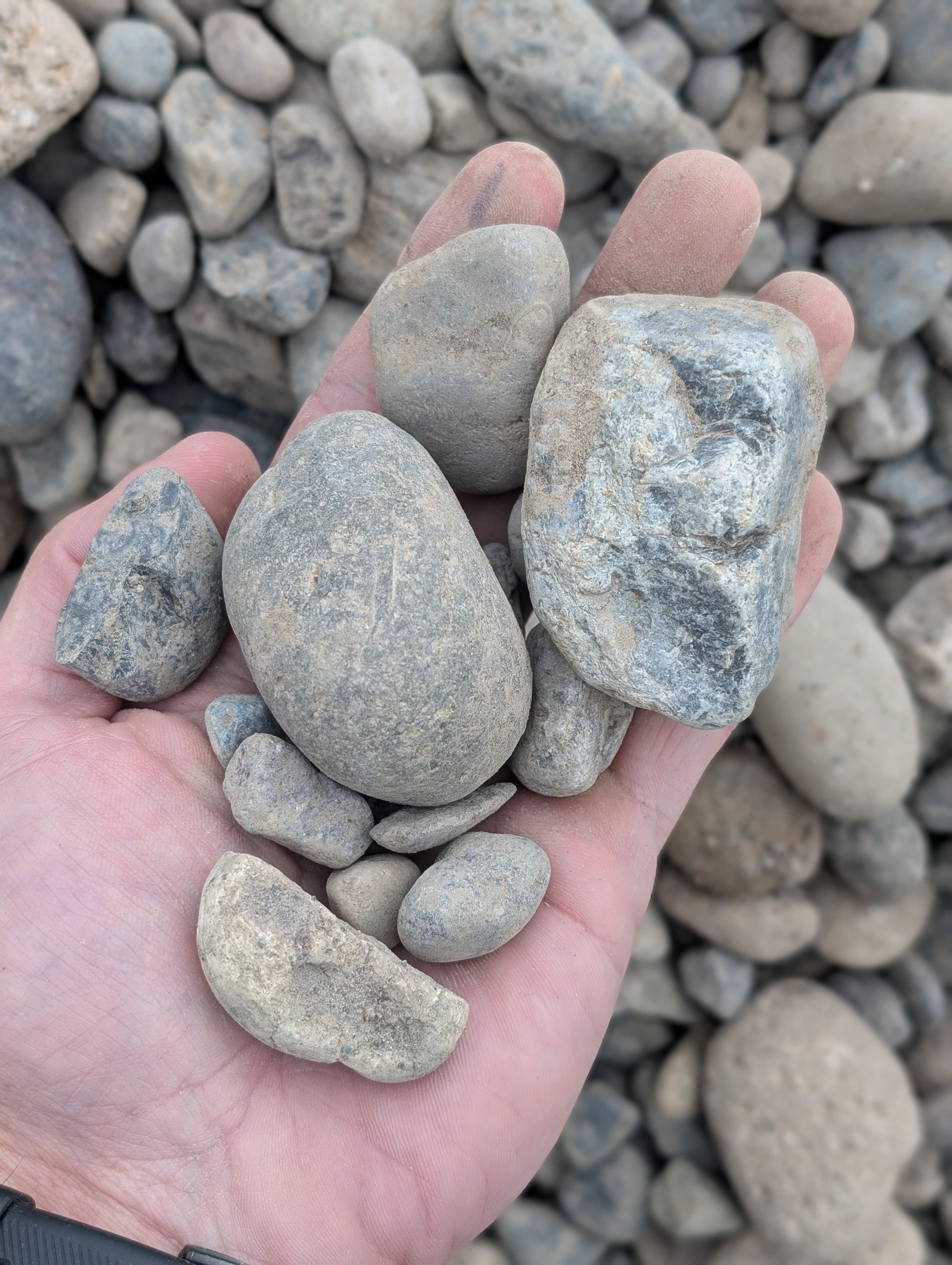 Washed Drain Rock 3/4"-2"
